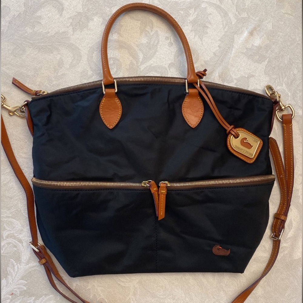 Dooney & Bourke Shoulder Bag